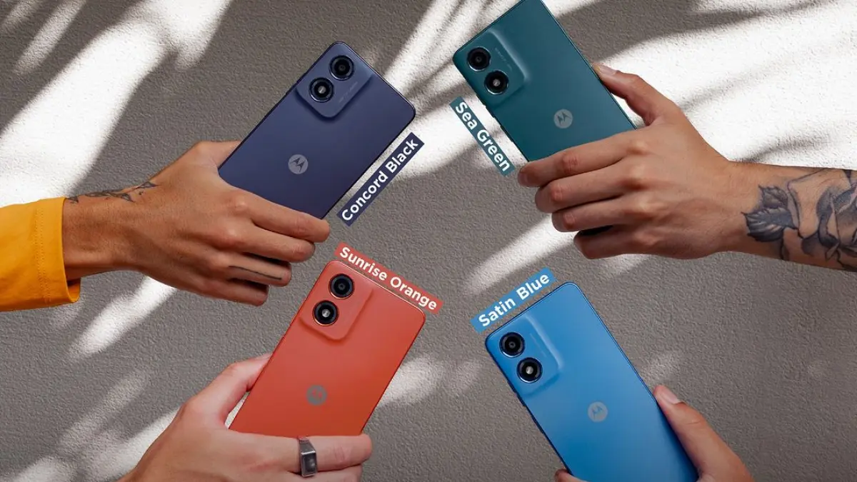 Moto G04 Smartphone Color Options 